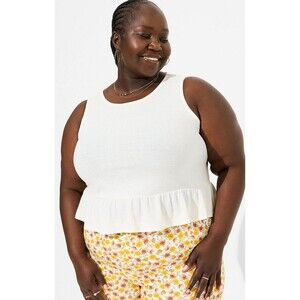 nwt Torrid Texture Knit High Neck Ruffle Crop Top White PLus Size 18/20